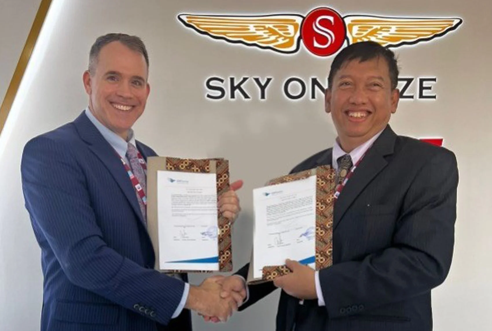 sky one and gmf aeroasia strengthen aircraft maintenance alliance for unwavering commitment to excellence
